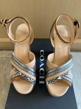COACH Denna Mltistrp Rep Heels (7)